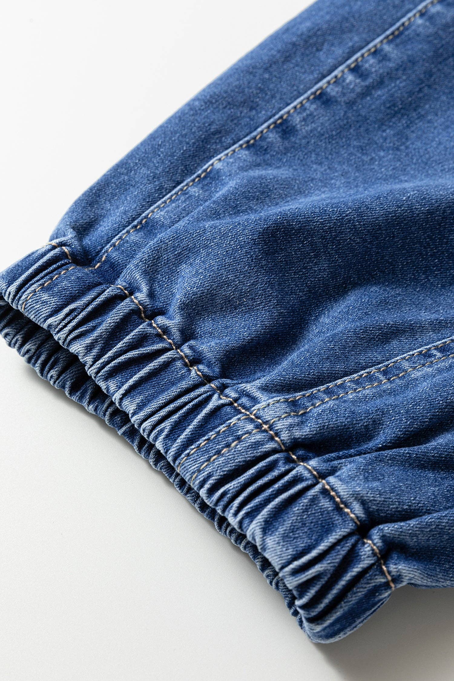 Modern Muse Barrel Jeans