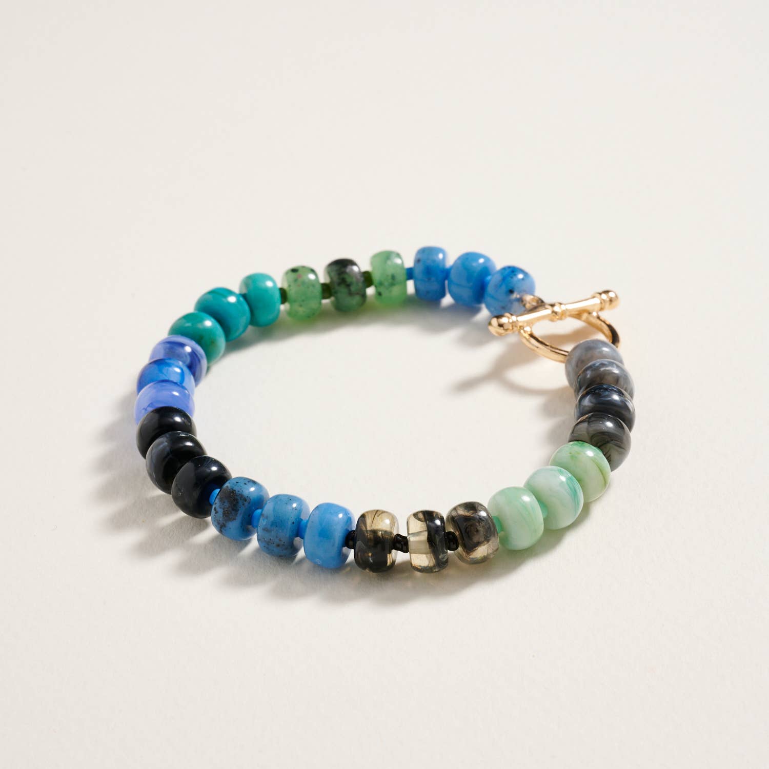 Soft Bloom Ombre Bead Bracelet