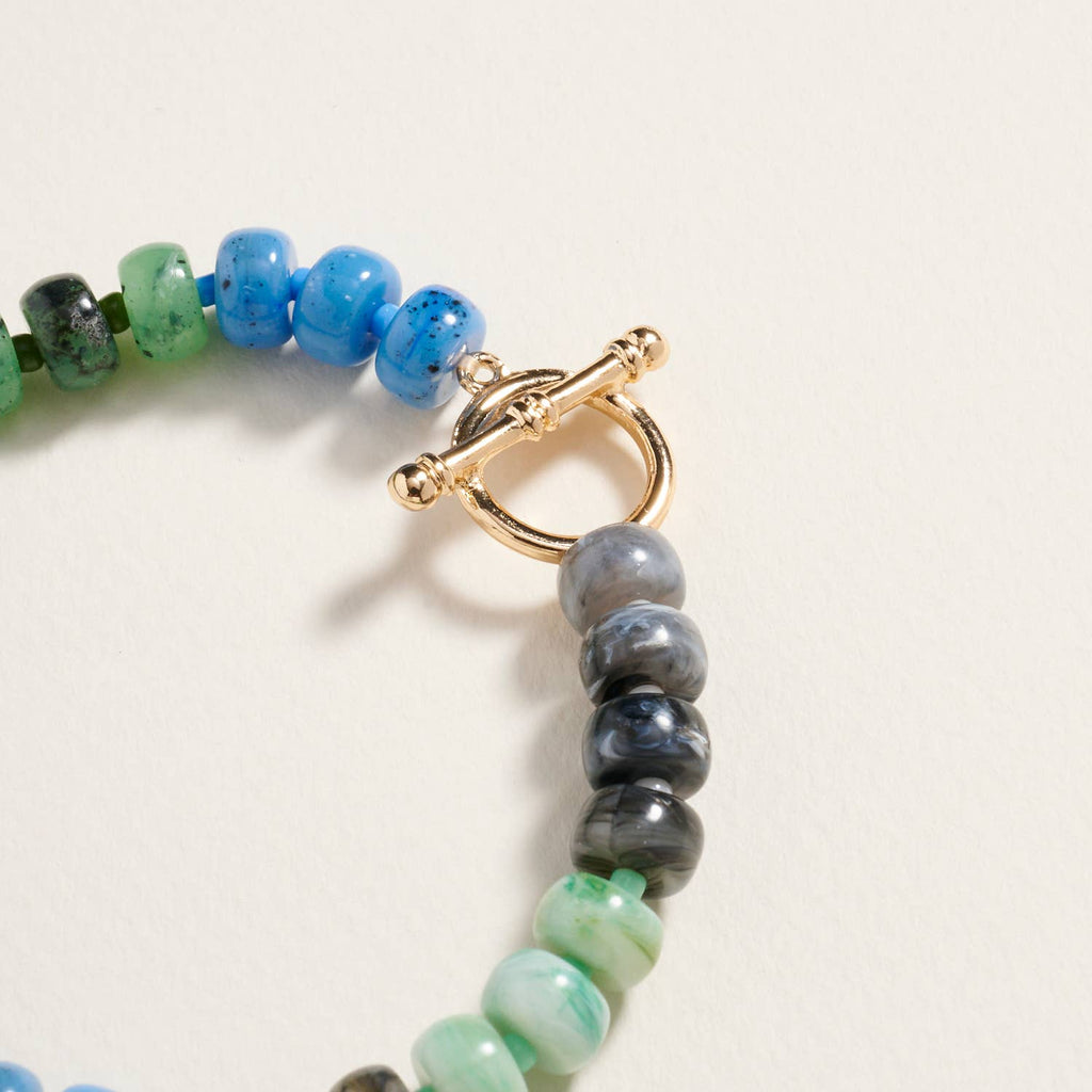Soft Bloom Ombre Bead Bracelet