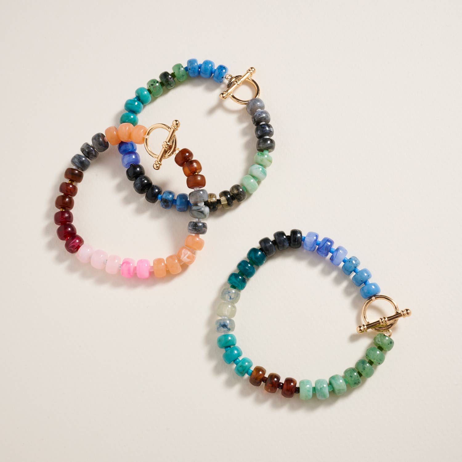 Soft Bloom Ombre Bead Bracelet